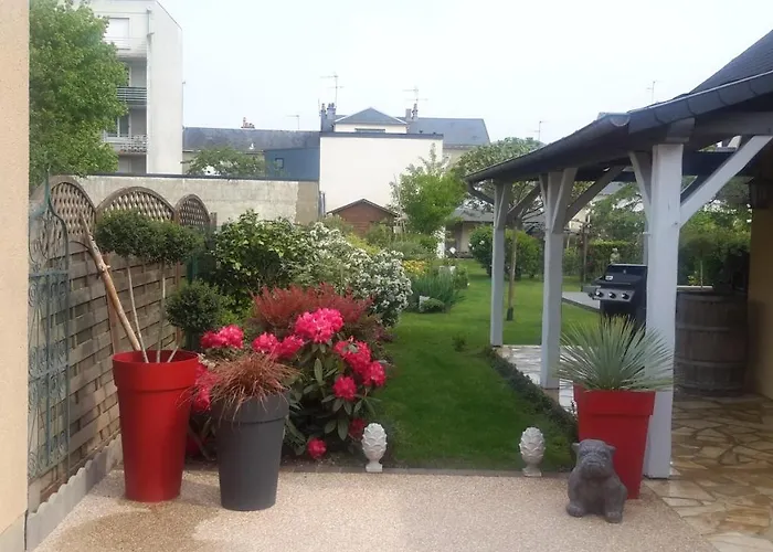 Louane منزل للإقامة لو مان